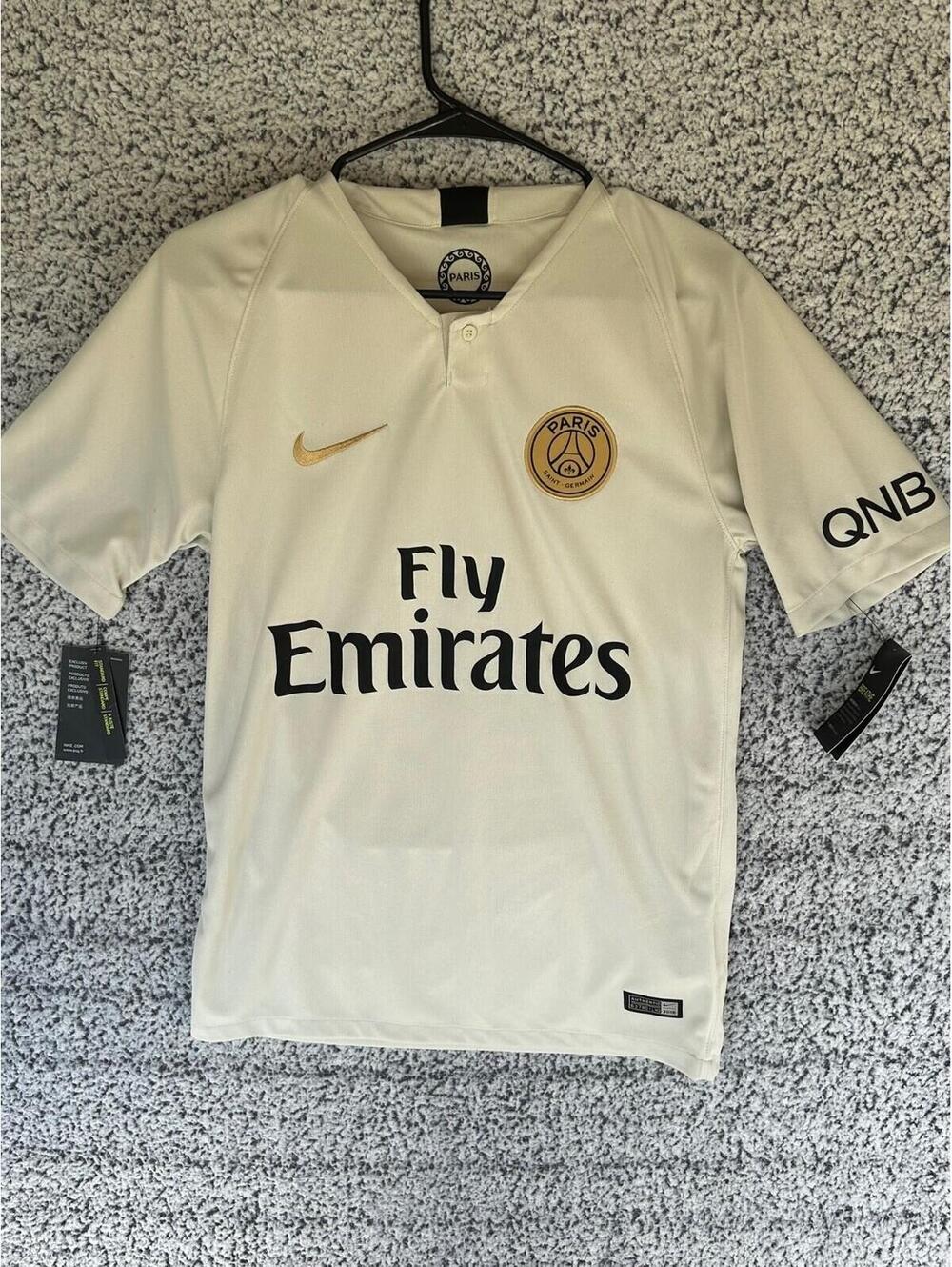Nike PSG Mbappe #7 Jersey Small Cream Away 919011-073 NWT Dri-FIT Kit NWT